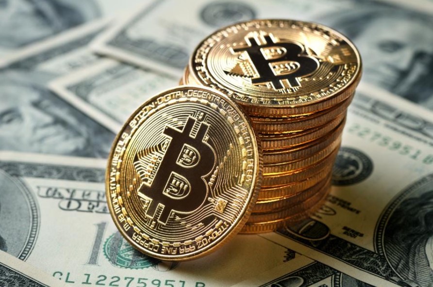 There Are Four Advantages To Investing In Bitcoin